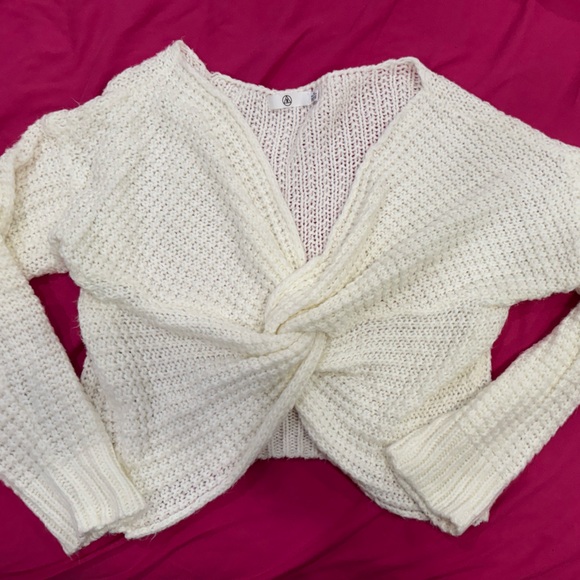 Criss cross sweater - Picture 2 of 5